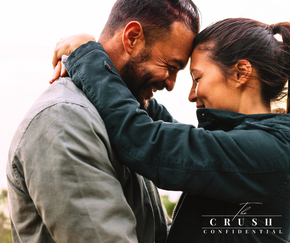 Couple communicating openly, symbolizing emotional connection and communication compatibility.